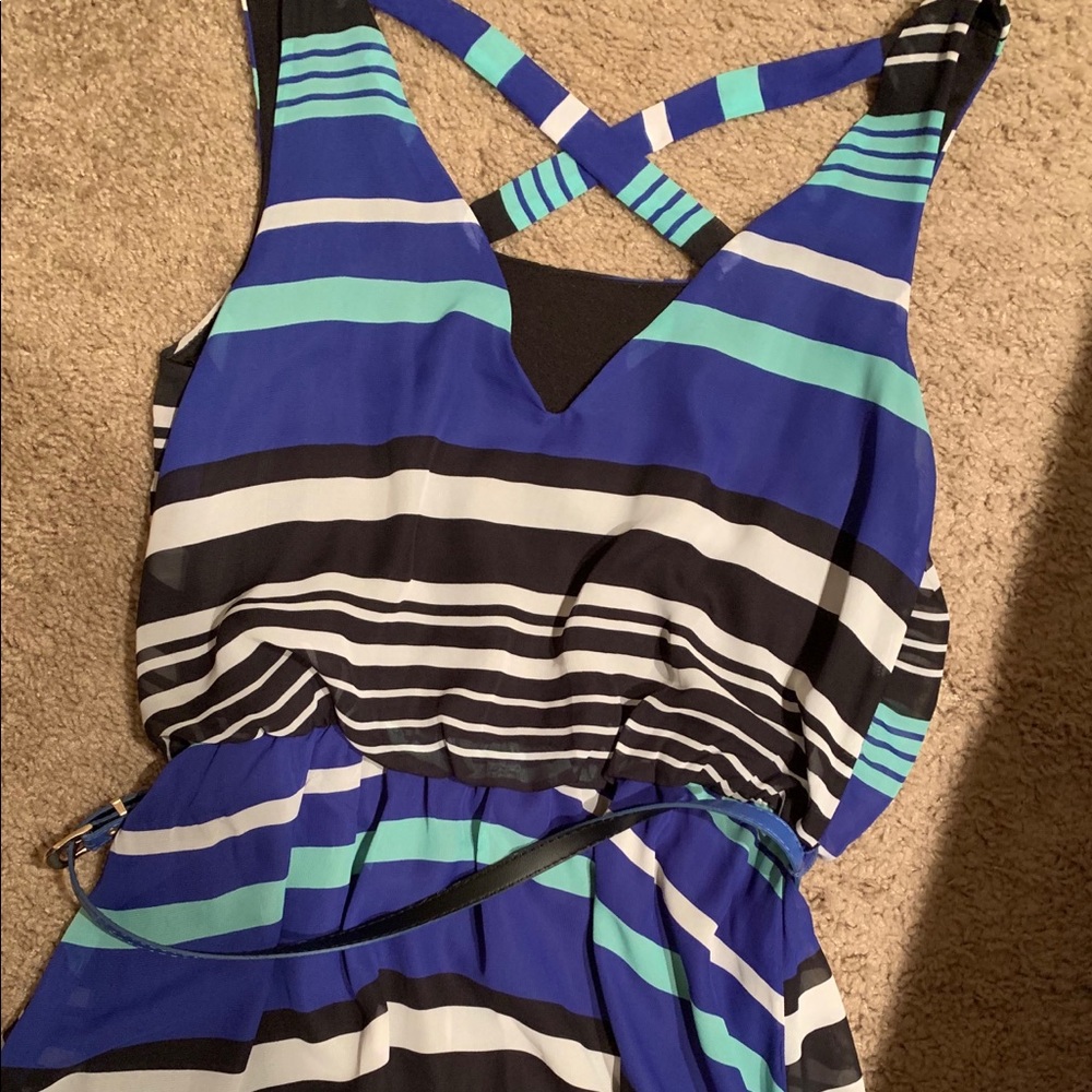 Dress - Picture 3 of 4